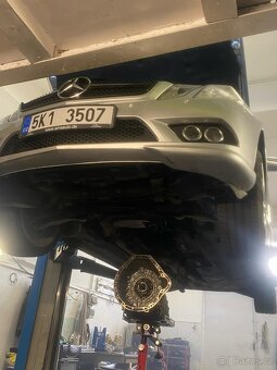 Vyměním Mercedes c207 w207 1.8cgi - 12