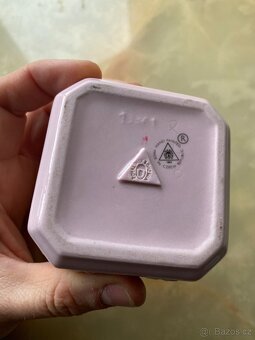 Porcelánové Krabičky A Figurky Royal Dux & Pirkenhammer - 12