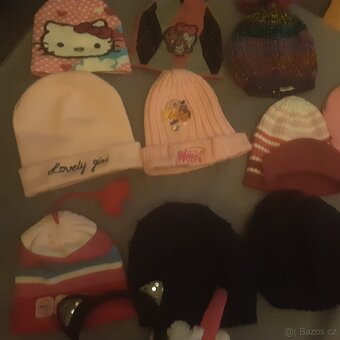Punčocháče,  trička,  šatičky,  spodní prádlo atd - 12