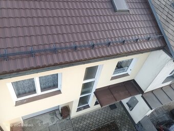 PROFESIONÁLNÍ ČIŠTĚNÍ FASÁD, STŘECH - 12