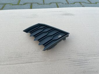 Mřížka/ krytka nárazníku Škoda Fabia I, II, III a Roomster - 12
