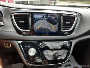 Chrysler Pacifica 3,6L V6 Sport Plus, bohatá výbava, ALU R20 - 12