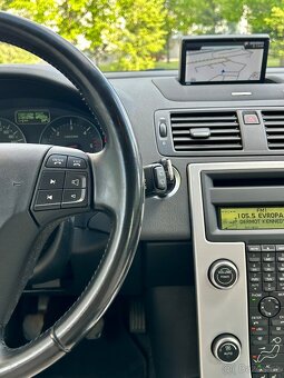 VOLVO 2.0D3 110KW 5VÁLEC MANUÁL KUŽE-XENON-NAVI-VYHŘEV - 12