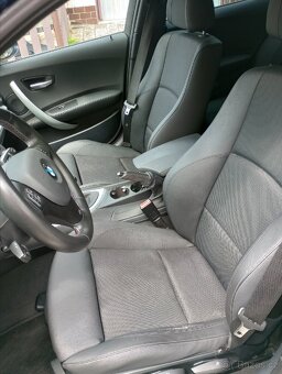 BMW 130i manuál - 12