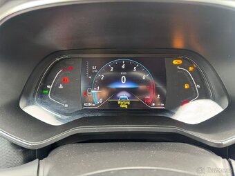 Nissan Micra 1.3i - 12