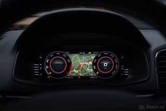Škoda Karoq Sportline 1.5 TSI 110kw TAŽNÉ/VIRTUAL/PANORAMA - 12