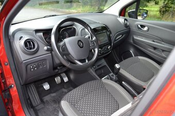Renault Captur 0,9 TCe (66 kW), r. v. 08/2018 – TOP STAV - 12