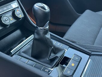 Skoda Superb 2017 - 12