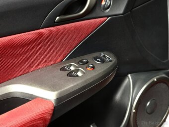 Honda Civic, 2.0 Type-R 148 kW - 12