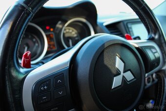 Mitsubishi Lancer EVO X 2.0 MIVEC Turbo 4WD TC-SST 4WD MR - 12
