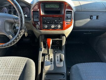 Mitsubishi Pajero 3.2 / Bez koroze - 12