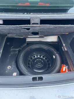 VW Passat B6, 2,0tdi 103kW - 12