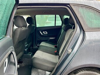 Škoda Fabia 2 kombi 1.4i 63 kW Sport Klima,BezKoroze - 12