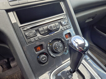 Peugeot 5008 1.6 THP - ZÁVADA - 12