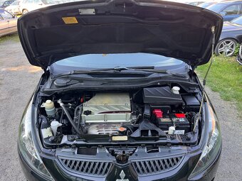 MITSUBISHI GRANDIS 2.4i 121KW,KLIMA,TEMPOMAT,6MÍST,SERVIS - 12