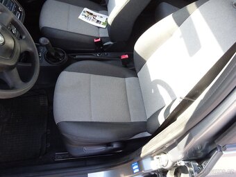 Škoda Fabia 1.4i 16v r.v.2011 STK:12/2026 el.serviska - 12