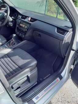 Škoda Octavia III  Combi  RS 2.0TDI 135 kW r.v.2016 DSG - 12