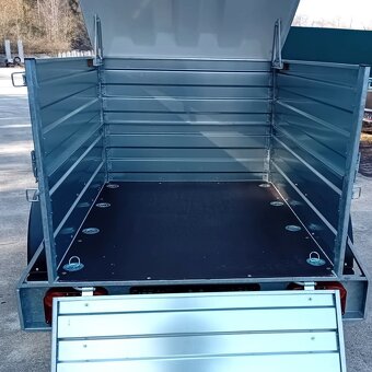 Přívěsný vozík -nástavba +uzamykatelné víko 2,06mx1,11mx1,0m - 12