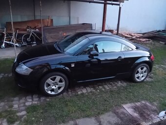 Audi TT quattro Sline - 12