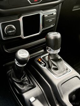 Jeep Wrangler Unlimited 2.0T 200kw—2019–automat—84.000km - 12