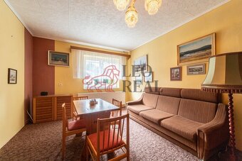 Prodej rodinného domu 137 m2 pozemek 1119 m2 - 12
