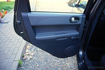 MITSUBISHI COLT 1,3 70KW 2007 AC - 12