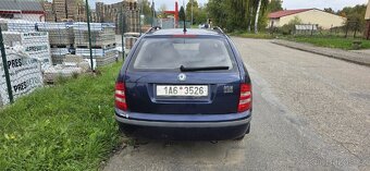 Škoda Fabia 1.4 MPI - 12