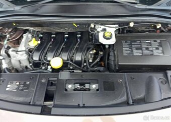 Renault Scénic 1.6 16v Kima, navi benzín manuál 81 kw - 12