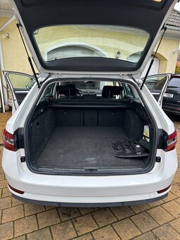 Skoda Superb 3 combi - 12