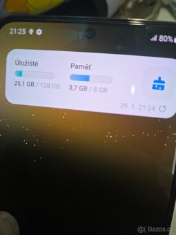 Samsung Galaxy s22 černý TOP stav - 12