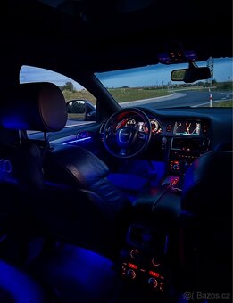 Audi Q7 4L Quattro - 12