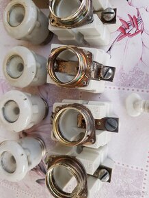 Relé RP92 spínač BT11,  pojistky , pouzdra, kryty - 12