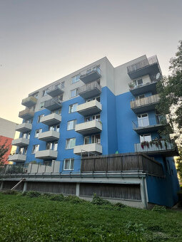 PRONÁJEM BYTU 3+kk se sklepem (2m2) a balkónem (4,5m2) - 12