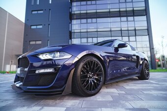 Ford Mustang 5.0 PERFORMANCE - 12