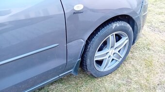 Mazda 5  2.0 CD Exclusive 105 kW - velmi dobrý stav - 12