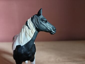 SCHLEICH SBĚRATELSKÉ FIGURKY KONĚ 168 - 12