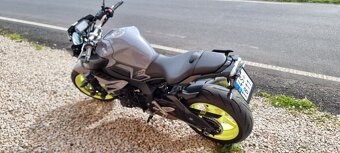 Yamaha MT 10 - 12