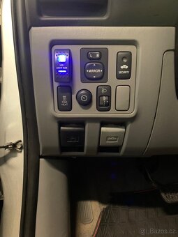 Toyota Hilux 3.0 D4D 2009 Off-Road - 12