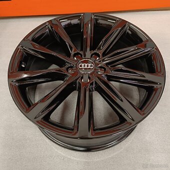 Originální alu kola na Audi A7 8Jx19'' , ET26 - 12
