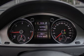 Volkswagen Passat Variant 2.0 TDI Trendline DSG DPF - 12