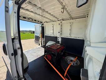 Peugeot Boxer 2.2hdi, nezávislé topení(vodník)tažné zařízení - 12