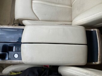 Audi A8 4,2 TDi, 258kW - 12