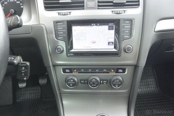 PRODÁM Volkswagen Golf VII 1.2TSi NAVI - 12