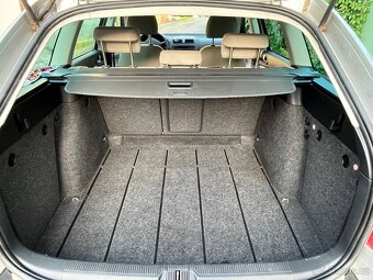 Octavia II combi 1.8 TSI, pěkný stav - 12