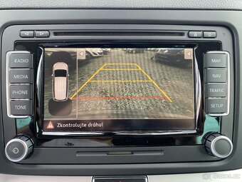 Volkswagen Sharan 2.0 TDi DSG 125kW Xenon, Navi - 12