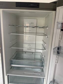 Lednice s mrazákem Gorenje nerez šedá - 12