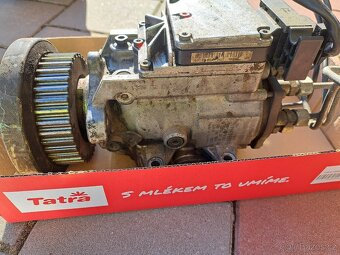 Audi A6 Avant r.v. 2002, náhradní díly - 12