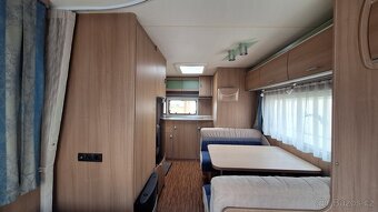 Bürstner Averso Fifty 420 TS, el.pojezd, předstan, 100 km/h - 12