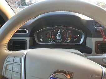 Volvo XC70 - 12