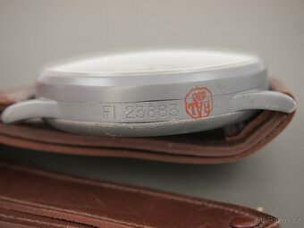 Pozorovací hodinky LACO FL2383 z roku 194345 - vojenské hodi - 12